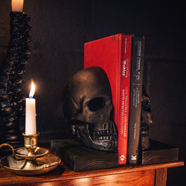 skull bookends the blackened teeth gothic gifts