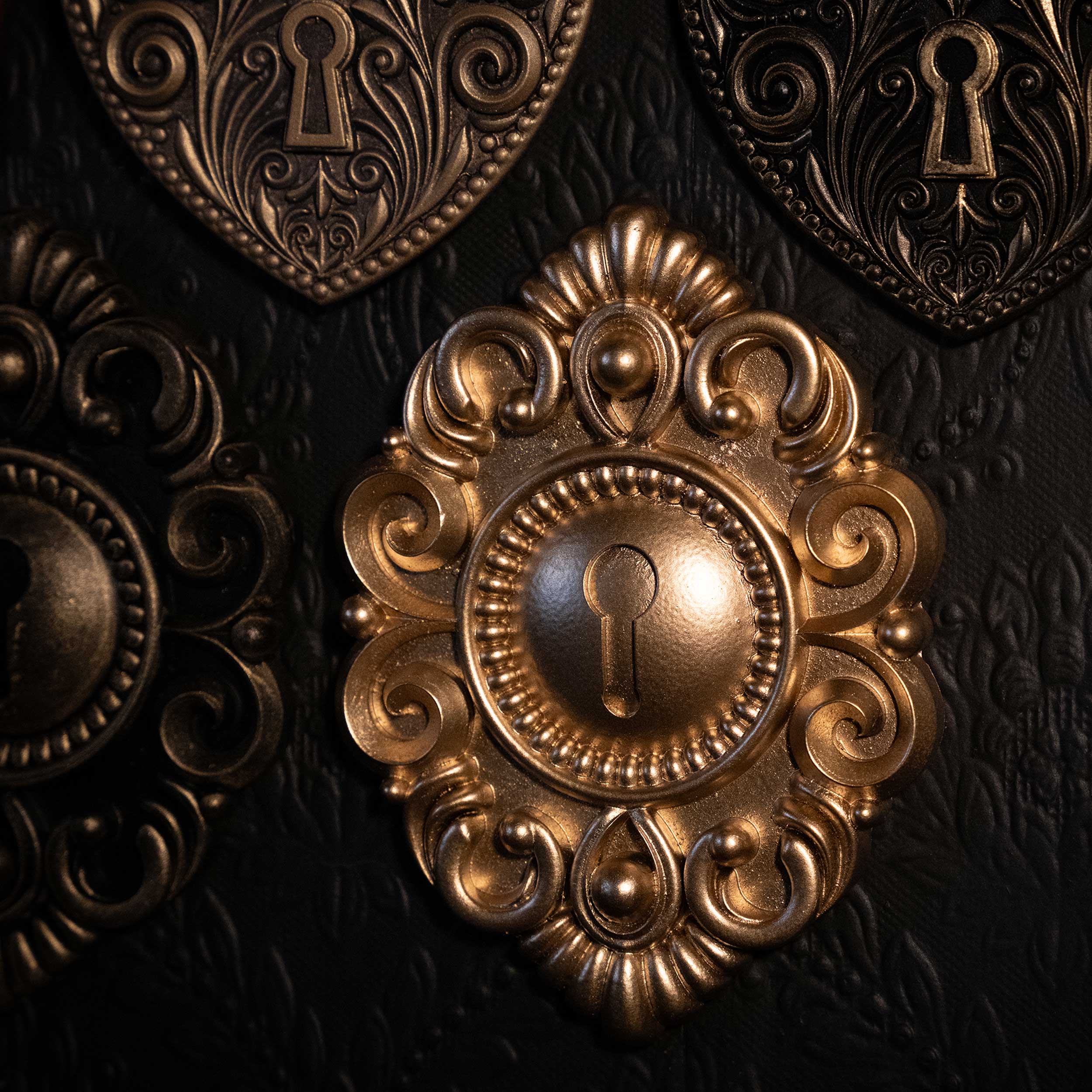 Baroque Lock Wall Plaque – The Blackened Teeth Ltd