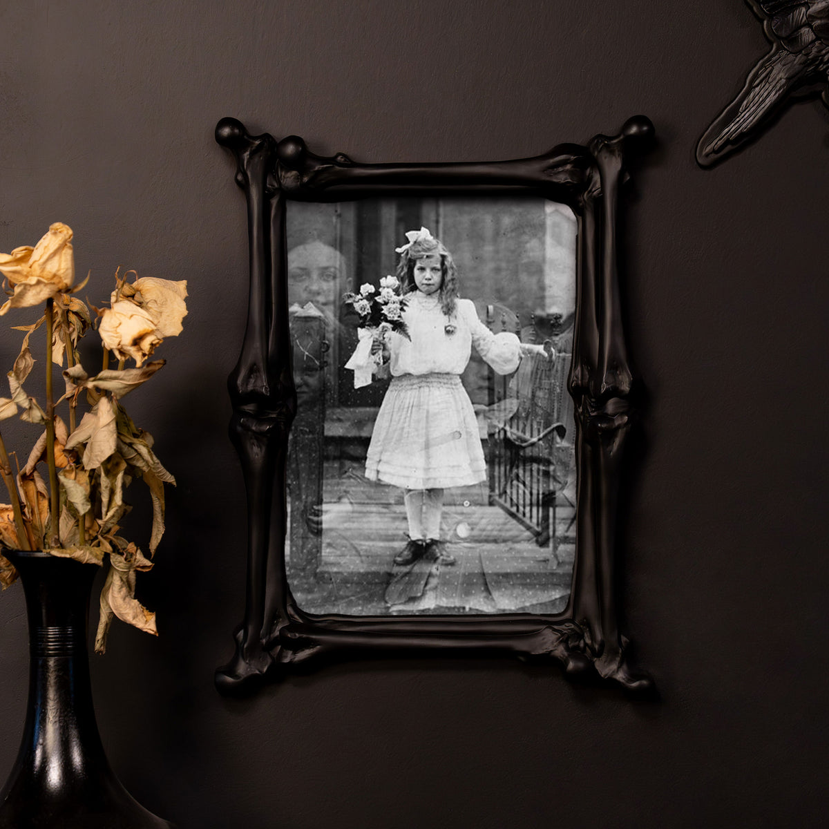 The Bone Frame – The Blackened Teeth Ltd