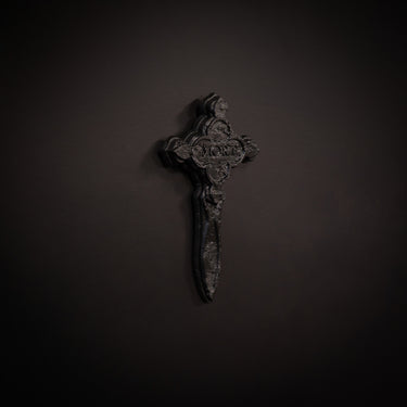 Grave Marker Wall Hanging - Mort