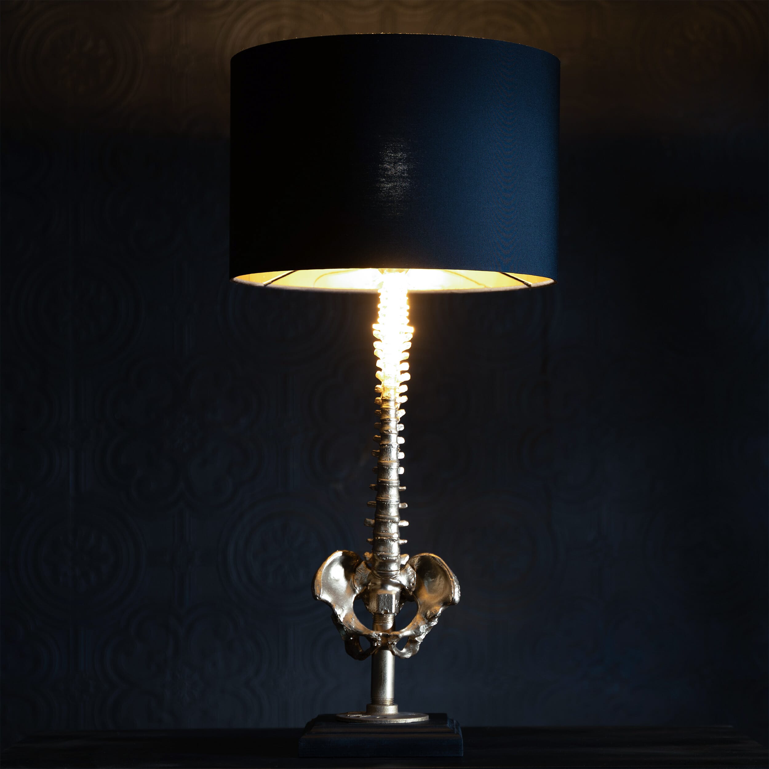 spine lamp gold edition