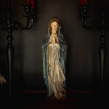 Praying Mary Statue