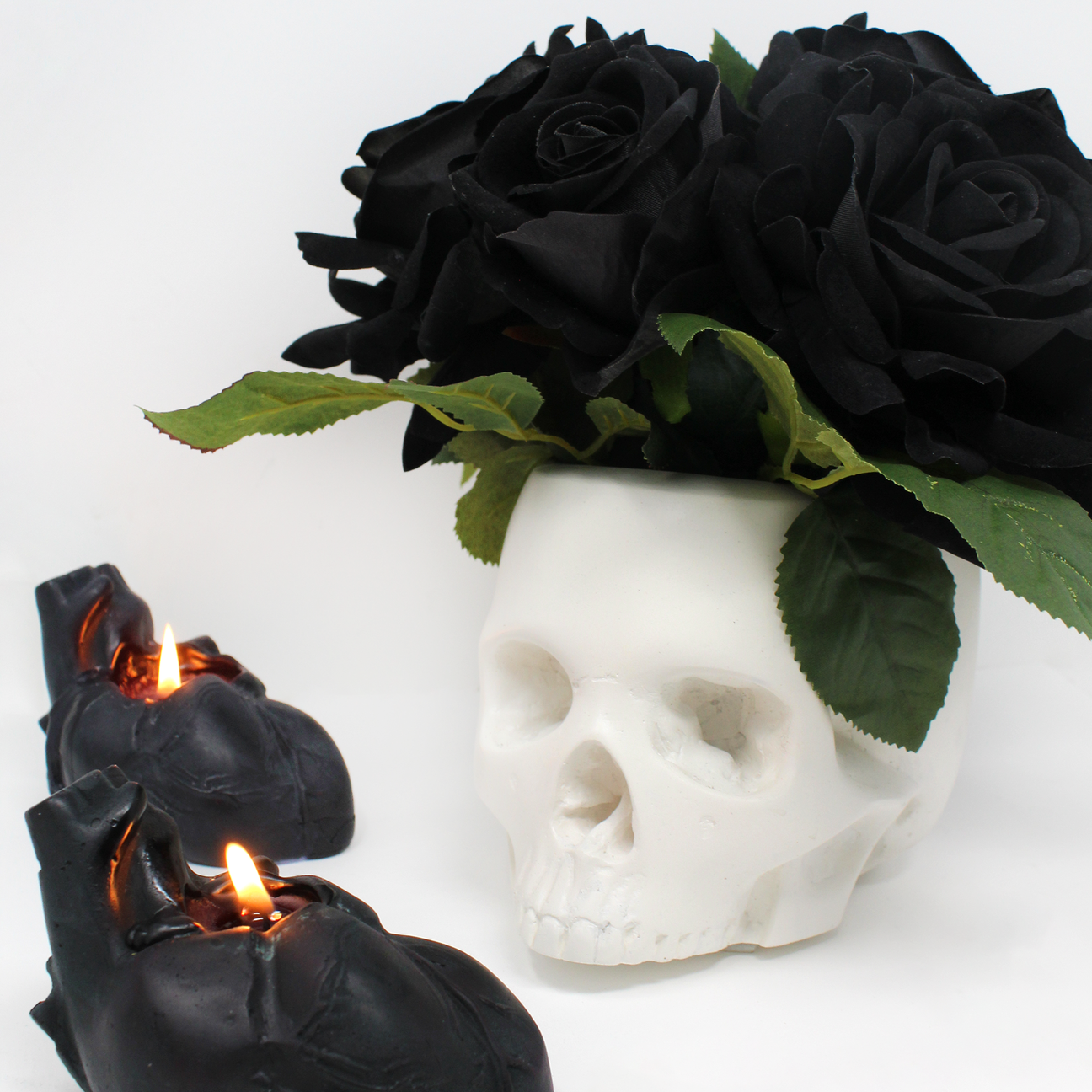 Morticia Flowerhead - Black Velvet Roses