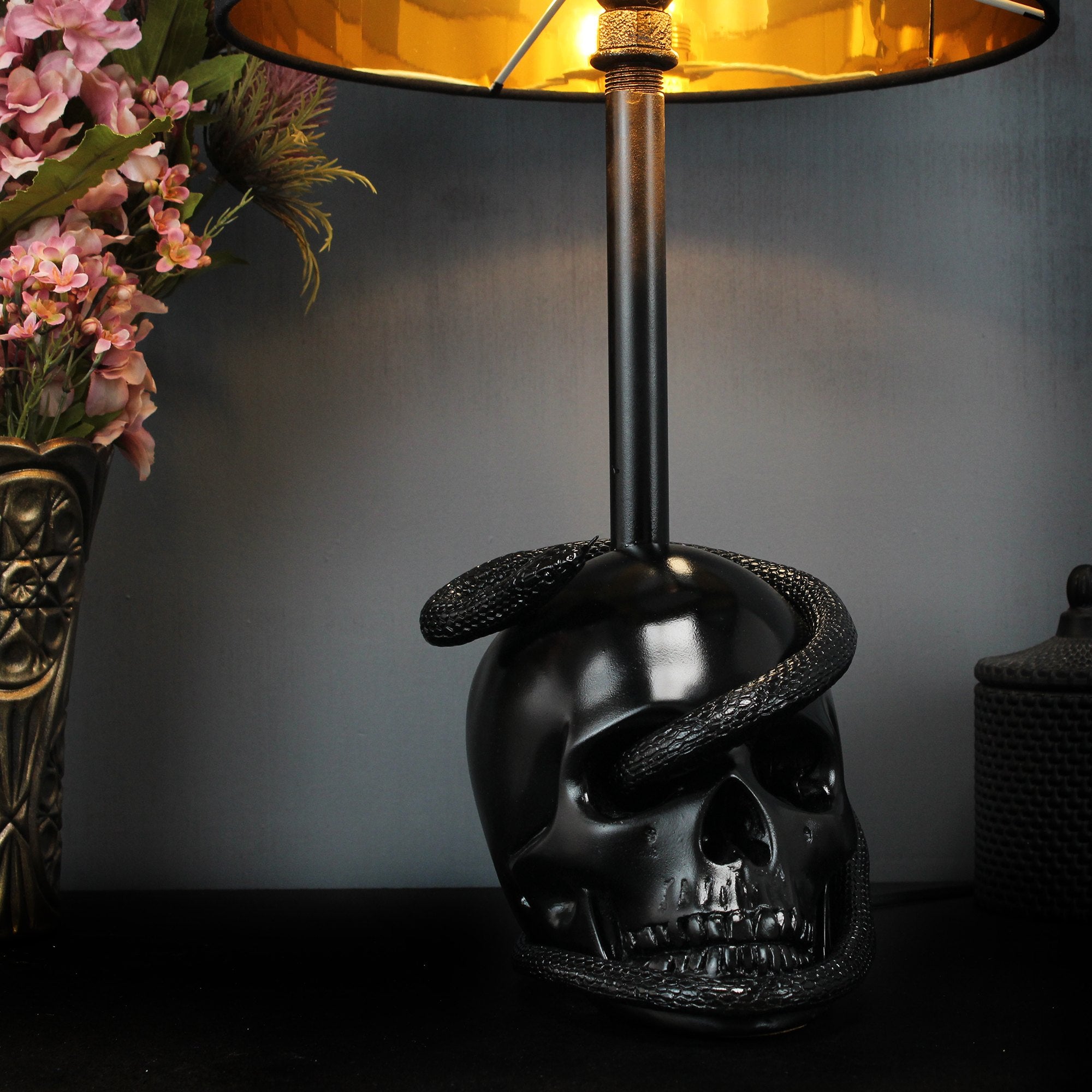 The Snake Edison Skull Lamp